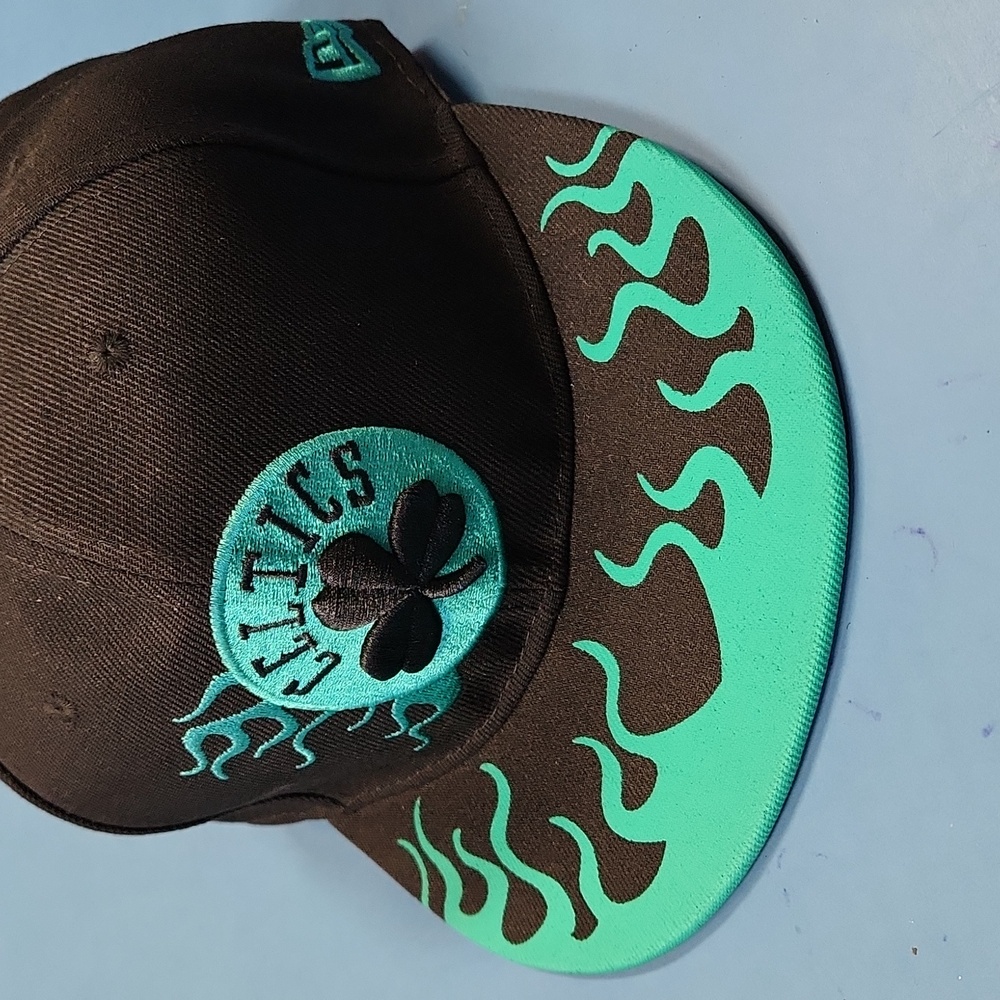 NWT New Era9Fifty 950 Boston Celtics Cap 60488131 Nero